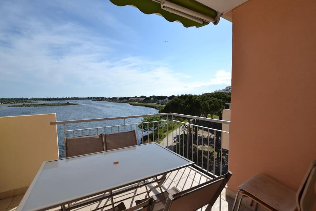 Les Rives Du Lac Salonique Apartment Льо Гро-дю-Роа Екстериор снимка