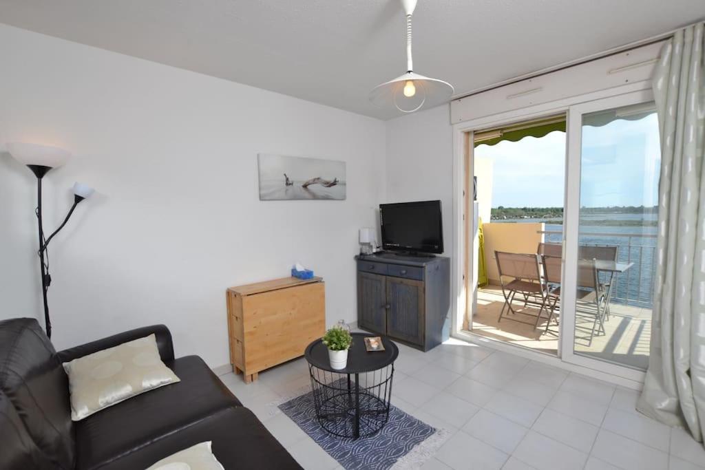 Les Rives Du Lac Salonique Apartment Льо Гро-дю-Роа Екстериор снимка