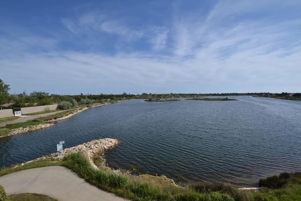 Les Rives Du Lac Salonique Apartment Льо Гро-дю-Роа Екстериор снимка